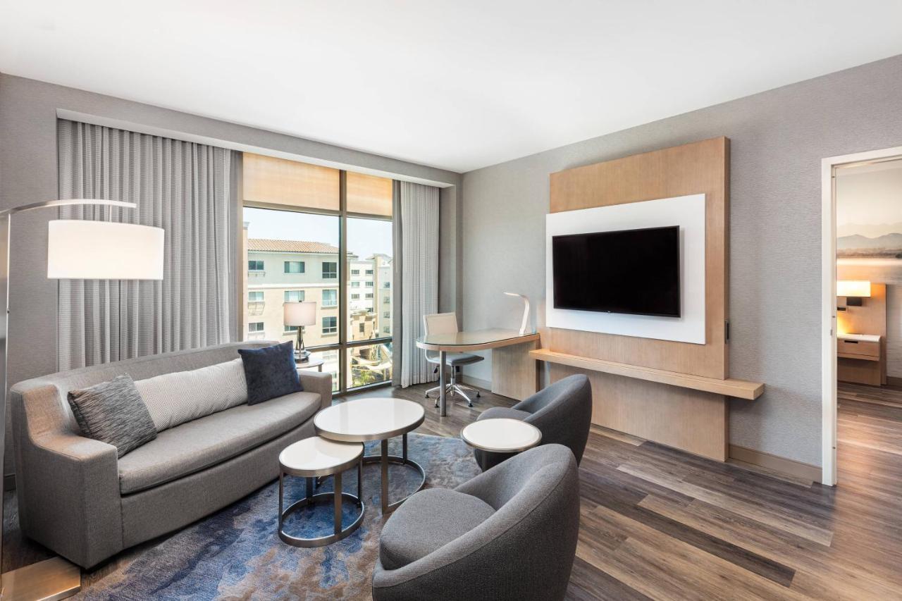 Hotel Courtyard By Marriott Angeles 3*