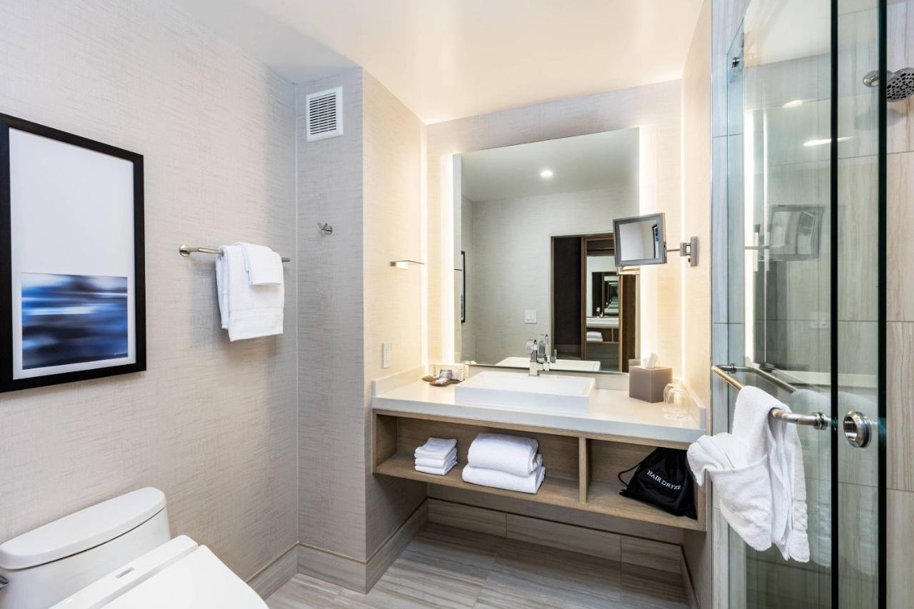 Hotel Courtyard By Marriott Angeles 3*