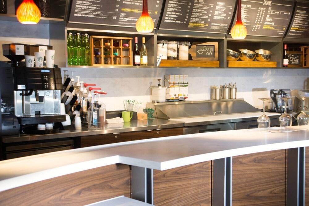 Courtyard By Marriott Angeles Hotel Monterey Park