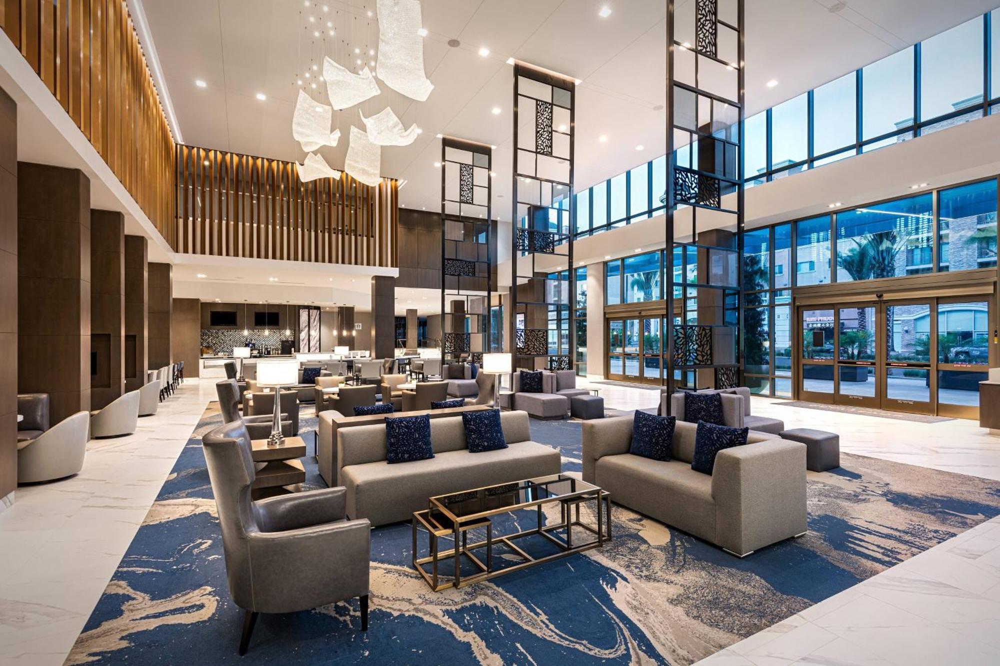 Courtyard By Marriott Angeles Hotel 3*